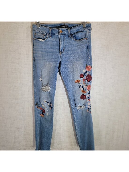 Abercrombie & Fitch Denim - Abercrombie Fitch Harper Low Rise Ankle Jeans Womens 26 Distressed Embroidered